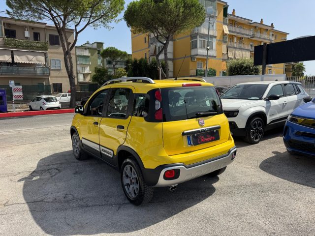 FIAT Panda Cross usata, con Airbag laterali