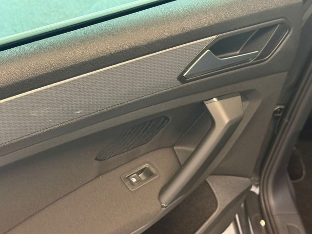 VOLKSWAGEN Tiguan usata, con Bluetooth
