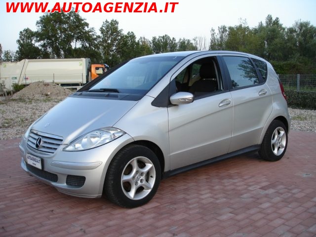 MERCEDES-BENZ A 180 usata 0
