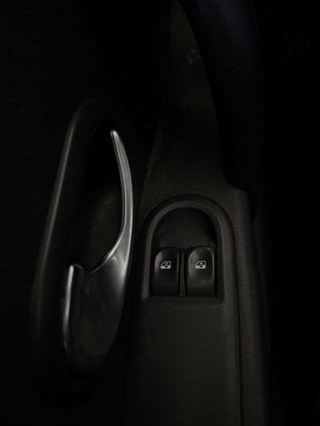 RENAULT Clio usata 18