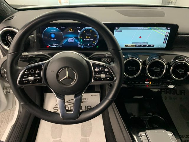 MERCEDES-BENZ A 180 usata, con Chiusura centralizzata