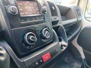 PEUGEOT Boxer usata 17