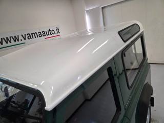 LAND ROVER Defender usata 27