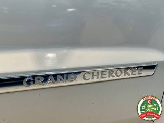 JEEP Grand Cherokee usata, con Autoradio