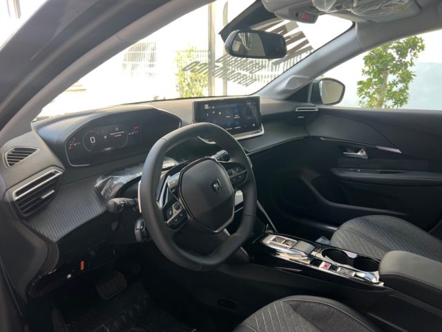 PEUGEOT 208 usata, con Sistema di navigazione
