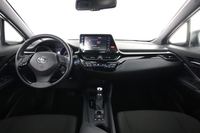 TOYOTA C-HR usata 4