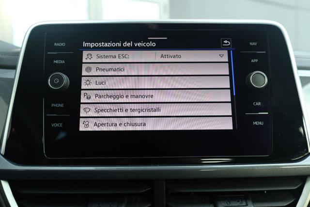 VOLKSWAGEN T-Roc usata, con Fari LED
