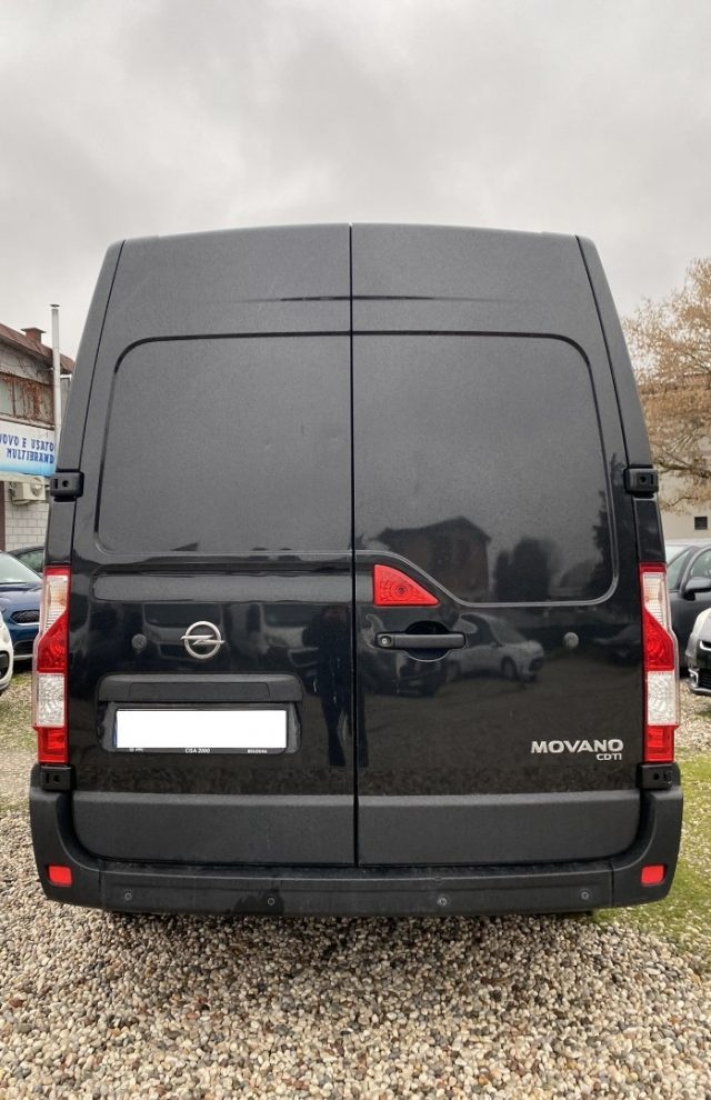 OPEL Movano usata, con Airbag