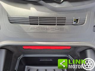 PORSCHE 718 Spyder usata 46