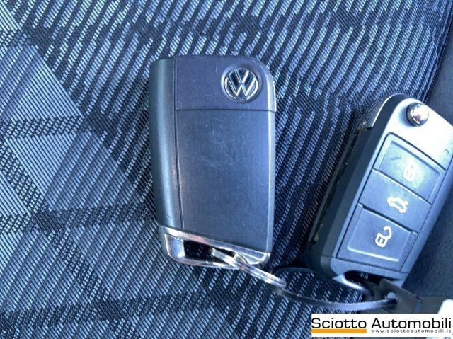 VOLKSWAGEN T-Roc usata, con Specchietti laterali elettrici