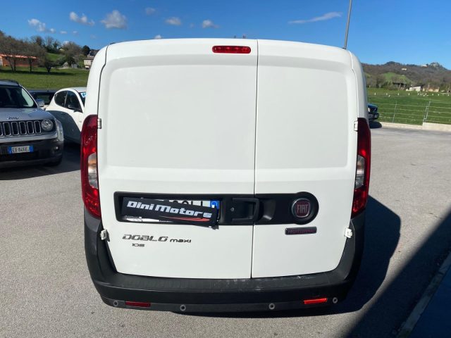 FIAT Doblo usata, con Controllo automatico clima