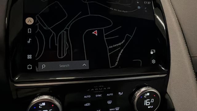 JAGUAR E-Pace usata, con Trazione integrale