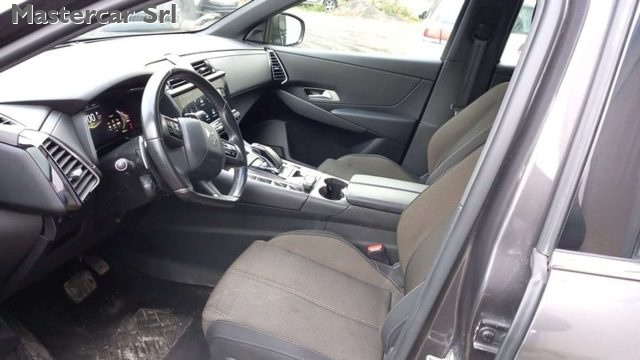 DS AUTOMOBILES DS 7 usata, con Volante in pelle