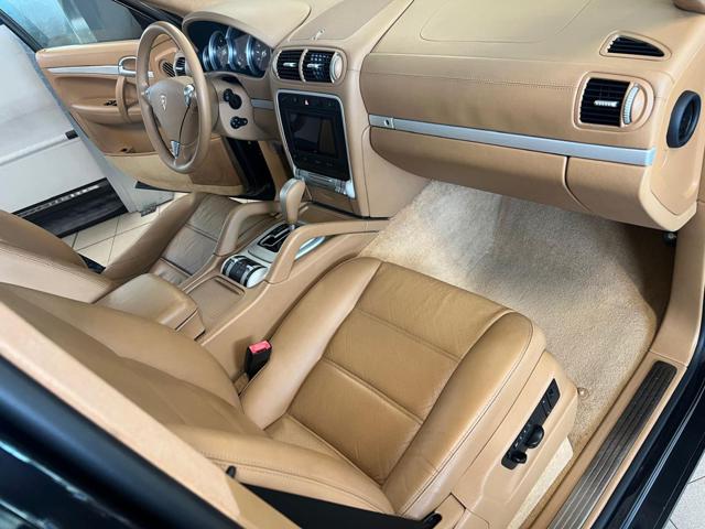 PORSCHE Cayenne usata, con Fari Xenon