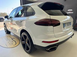 PORSCHE Cayenne usata, con Antifurto