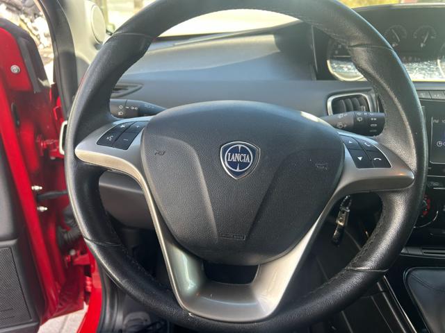 LANCIA Ypsilon usata, con Sedile posteriore sdoppiato