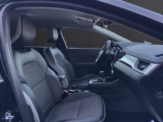 RENAULT Captur usata, con Autoradio digitale