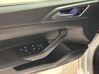 VOLKSWAGEN Taigo usata, con Servosterzo