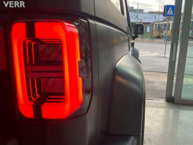 ICH-X K2 usata, con Fari LED