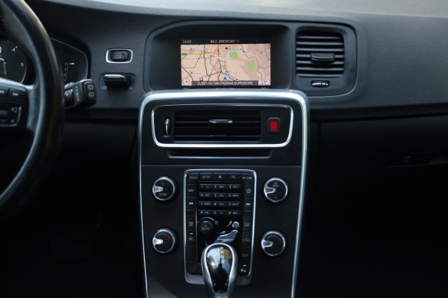 VOLVO V60 usata, con Luci diurne LED