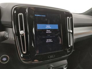 VOLVO XC40 usata, con Touch screen