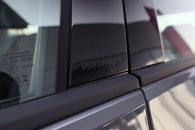 VOLKSWAGEN Golf Variant usata, con Sensore di luce