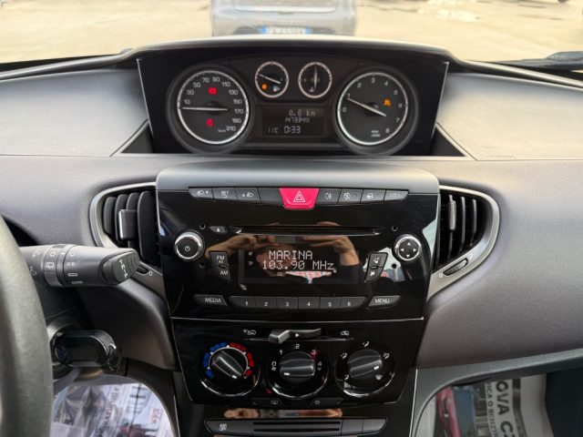 LANCIA Ypsilon usata 17