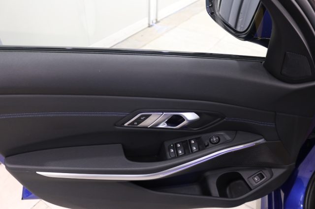 BMW 320 usata, con Sensore di pioggia