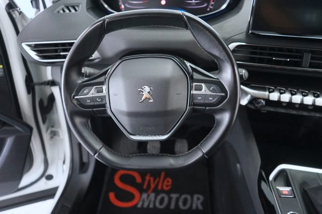 PEUGEOT 3008 usata 45