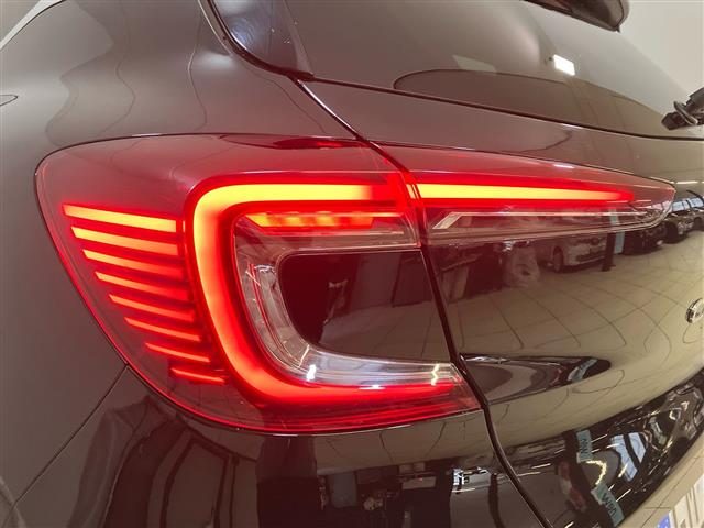 RENAULT Captur usata, con Controllo automatico clima