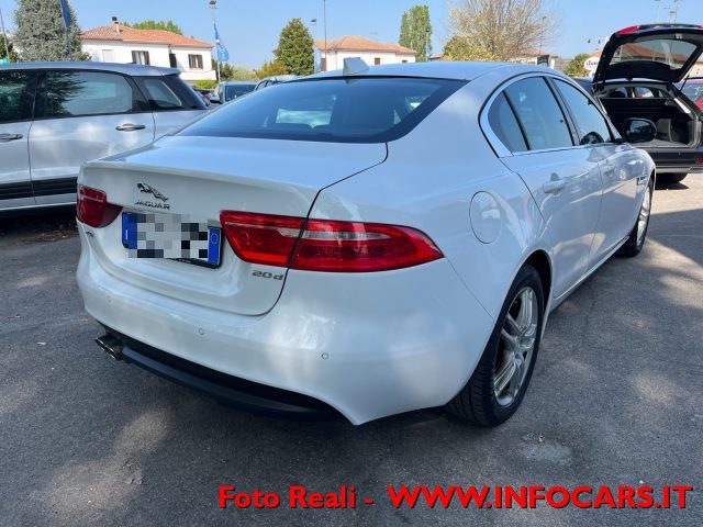 JAGUAR XE usata, con Airbag