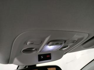 PEUGEOT 2008 usata, con Controllo trazione