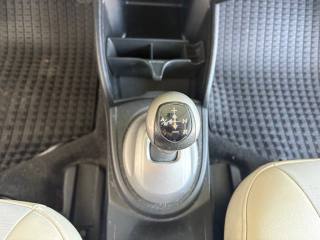 HONDA Jazz usata, con Leve al volante