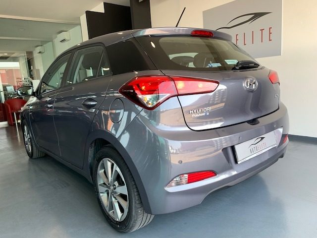 HYUNDAI i20 usata 4