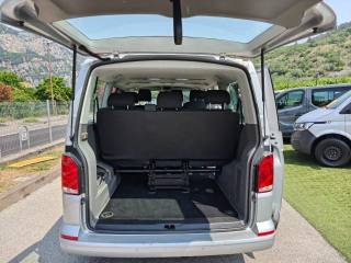 VOLKSWAGEN Caravelle usata, con Bluetooth
