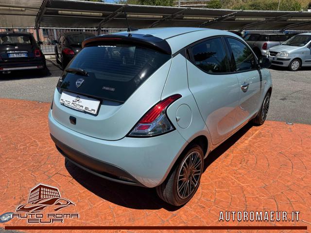 LANCIA Ypsilon usata, con Autoradio