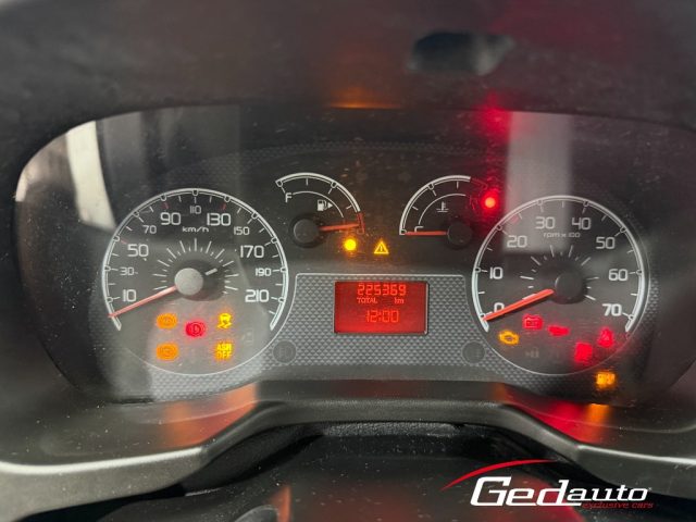 FIAT Fiorino usata, con MP3