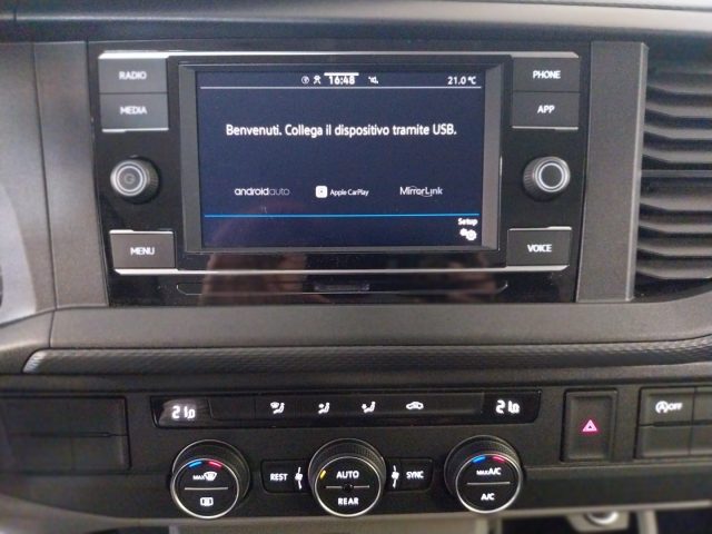 VOLKSWAGEN Caravelle usata, con Boardcomputer