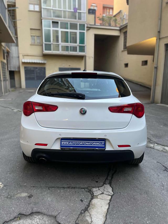 ALFA ROMEO Giulietta usata, con Alzacristalli elettrici
