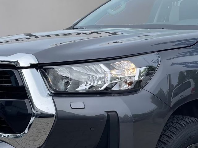 TOYOTA Hilux usata, con Boardcomputer