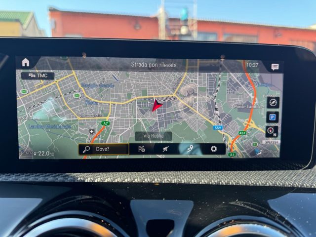 MERCEDES-BENZ CLA 180 usata, con Controllo automatico clima