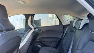 RENAULT Captur usata, con Sistema di navigazione