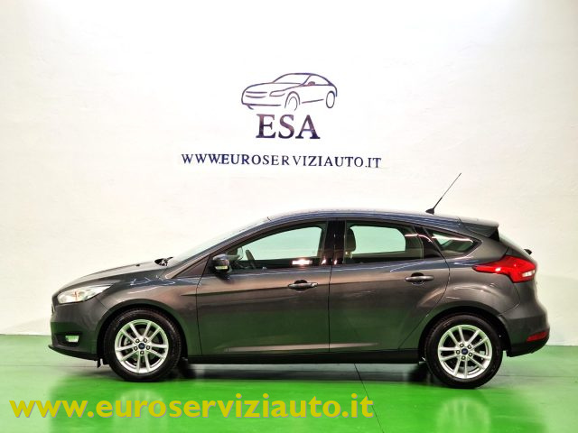 FORD Focus usata, con Alzacristalli elettrici
