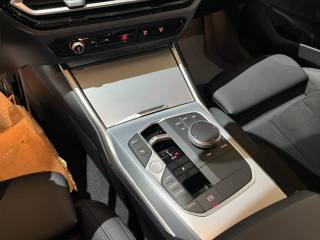 BMW 320 usata, con Park Distance Control