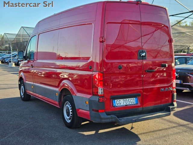 VOLKSWAGEN Crafter usata, con Autoradio