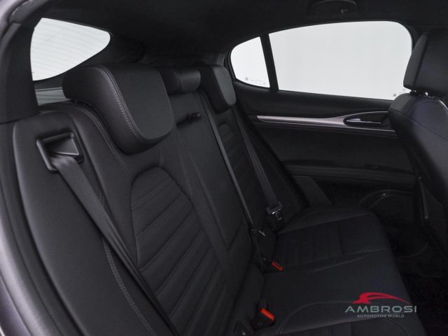 ALFA ROMEO Stelvio usata 10