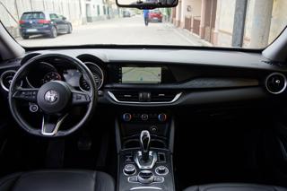 ALFA ROMEO Stelvio usata, con Controllo trazione