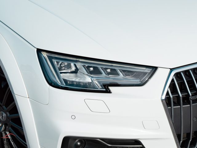 AUDI A4 allroad usata, con Sensori di parcheggio posteriori