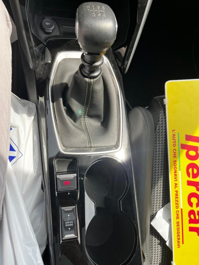 PEUGEOT 2008 usata, con Fari LED