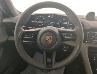 PORSCHE Taycan usata, con Park Distance Control